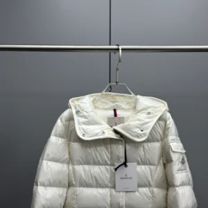 Moncler Barante Hooded Short Down Jacket - MK46