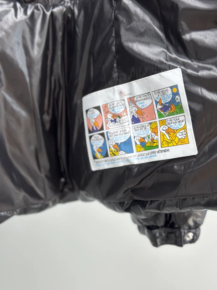 Moncler Barante Hooded Short Down Jacket - MK47