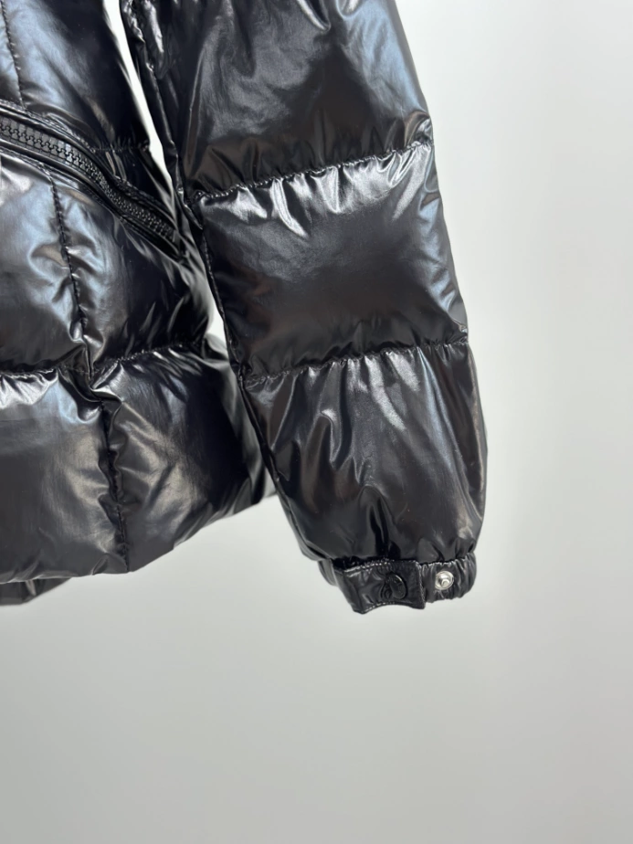 Moncler Barante Hooded Short Down Jacket - MK47