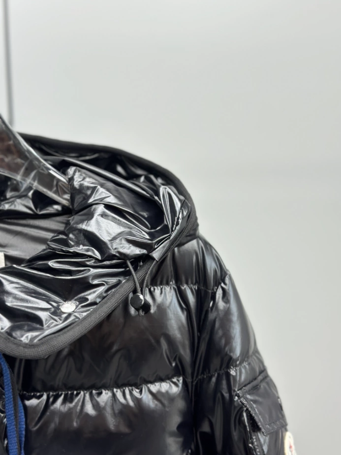 Moncler Barante Hooded Short Down Jacket - MK47