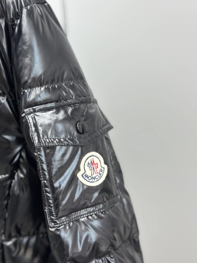 Moncler Barante Hooded Short Down Jacket - MK47