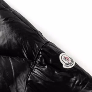 Moncler Jacket - MK58