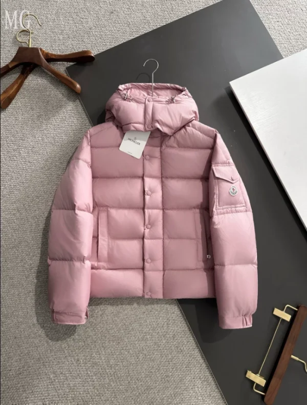 Moncler Jacket - MK31