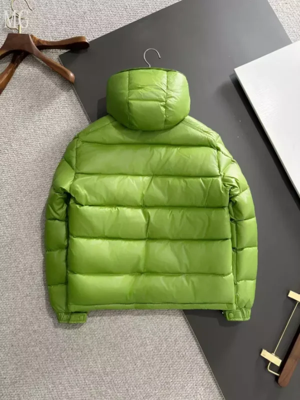 Moncler Jacket - MK33