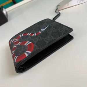 Gucci Kingsnake Print Bi-fold Wallet - GW06