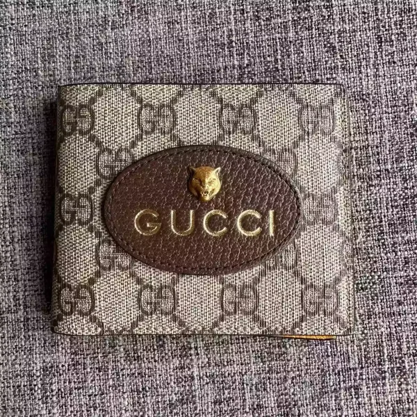 Gucci Neo Vintage GG Supreme Wallet - GW12