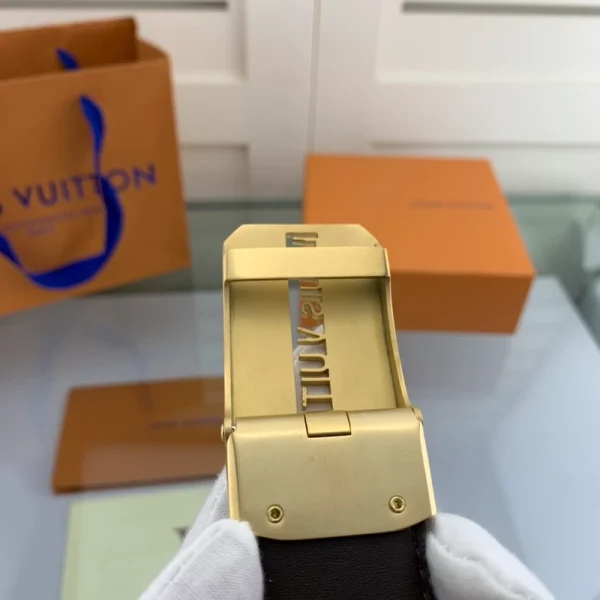 Louis Vuitton Belt - LB78