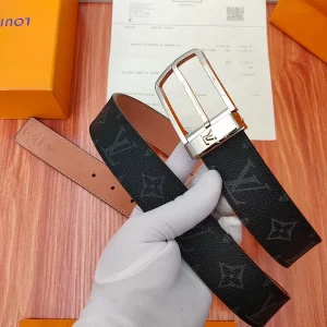 Louis Vuitton Belt - LB80