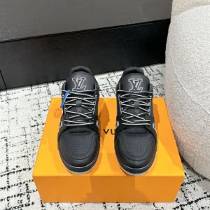 Louis Vuitton Trainer Sneaker In Black - LS241