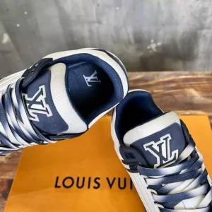 Louis Vuitton Trainer Sneaker In Blue - LS240