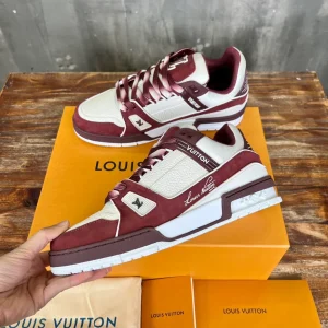 Louis Vuitton Trainer Sneaker In Bordeaux - LS239