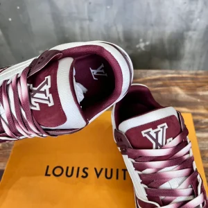 Louis Vuitton Trainer Sneaker In Bordeaux - LS239