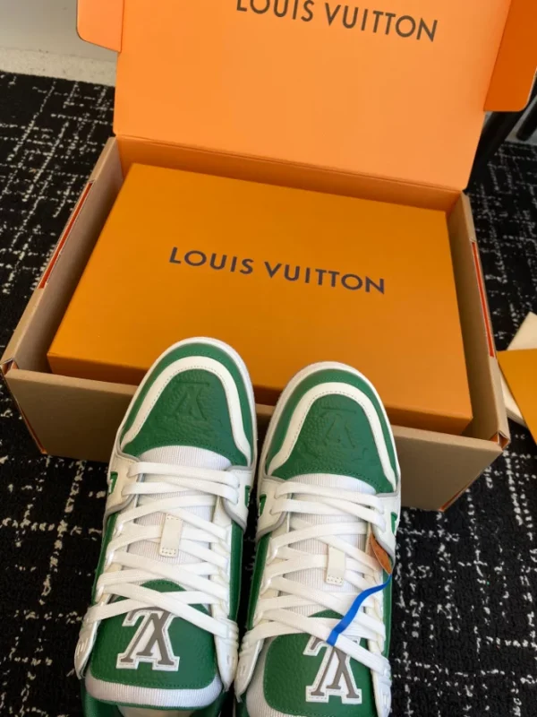 Louis Vuitton Trainer Sneaker In Borneo Green - LS231