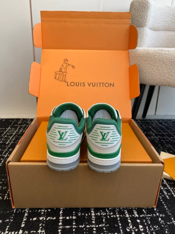 Louis Vuitton Trainer Sneaker In Borneo Green - LS231