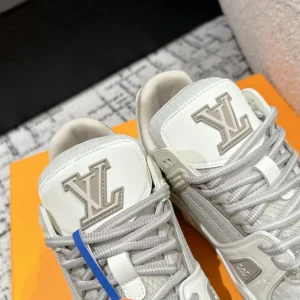 Louis Vuitton Trainer Sneaker In Grey - LS242