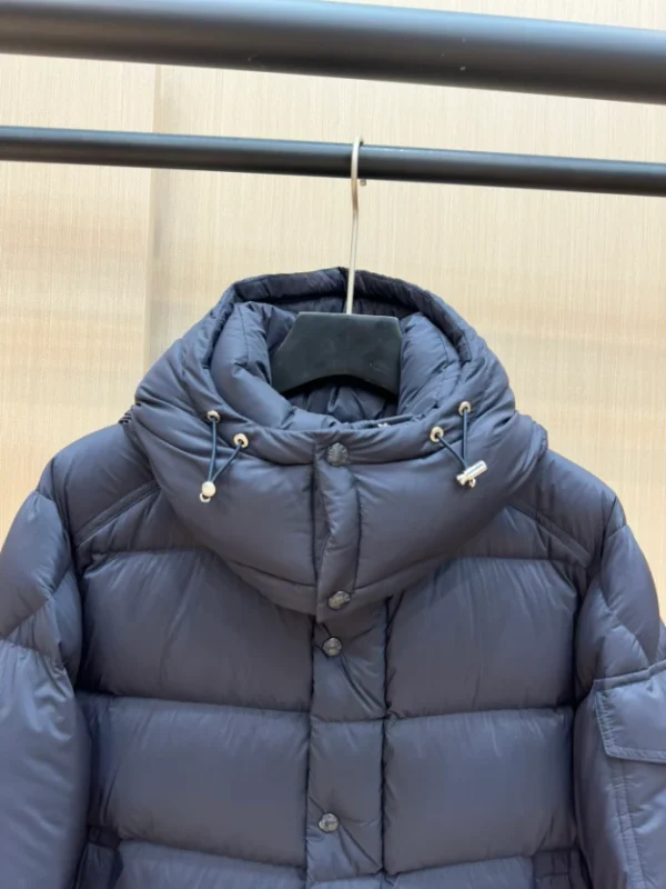 Moncler Down Jacket - MK086