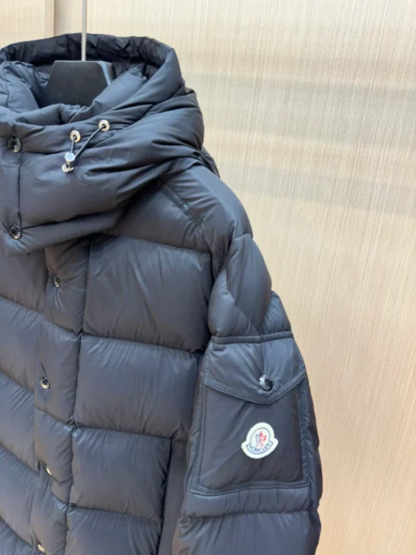 Moncler Down Jacket - MK087