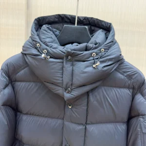 Moncler Down Jacket - MK087