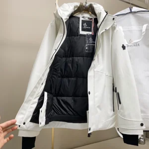 Moncler Jacket - MK074