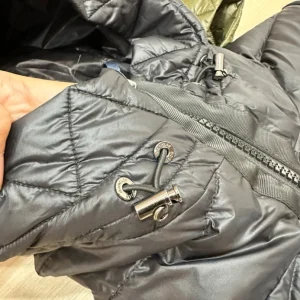 Moncler Jacket - MK078