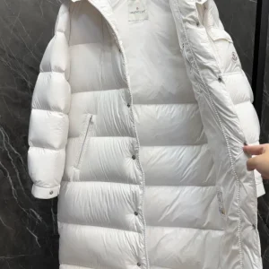 Moncler Jacket - MK080