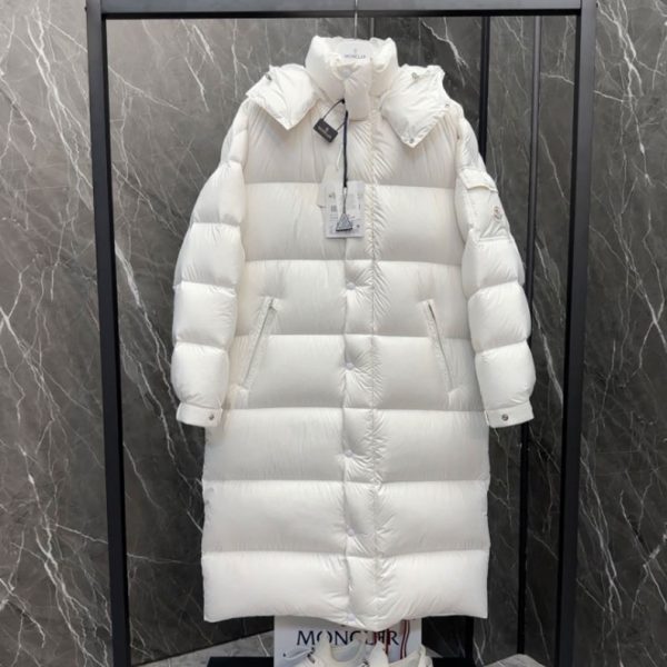 Moncler Jacket - MK080