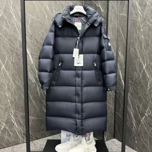 Moncler Jacket - MK081