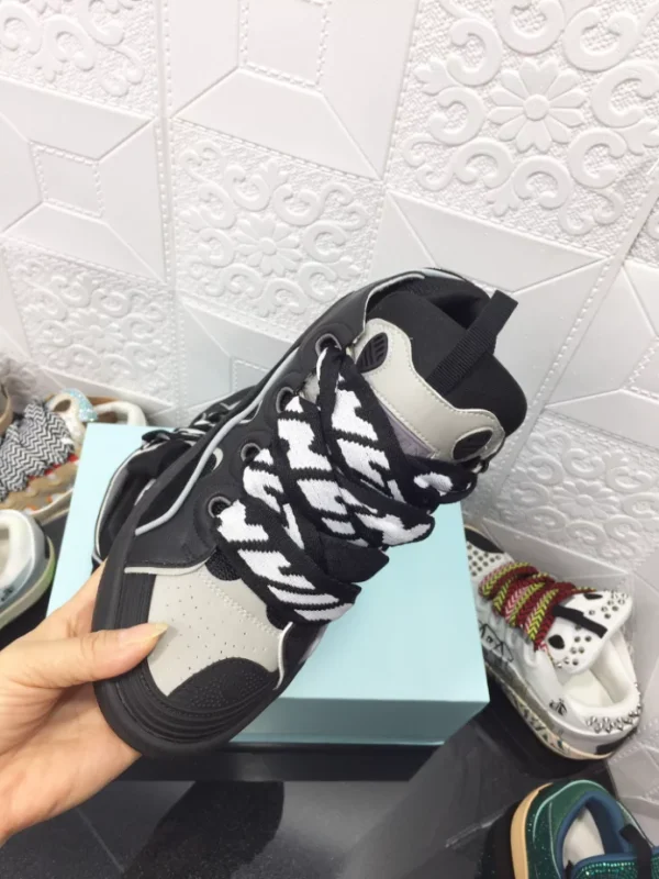 Lanvin Leather Curb Sneaker - LV28