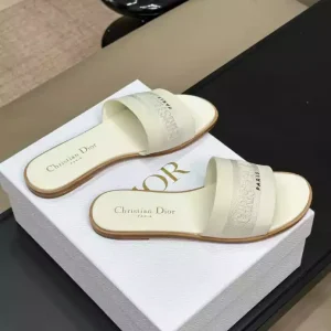 Dior Dway Slide White Calfskin and Embroidered Cotton - SD24