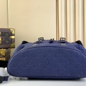 Louis Vuitton Christopher MM Backpack - LP27