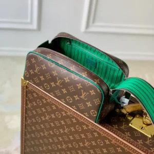 Louis Vuitton Dopp Kit Monogram Macassar Canvas - LCP02