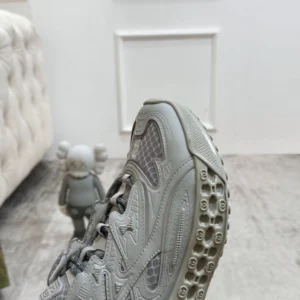 Gucci Cub3d Trainer Sneaker in Grey - CS112