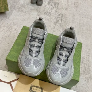 Gucci Cub3d Trainer Sneaker in Grey - CS112