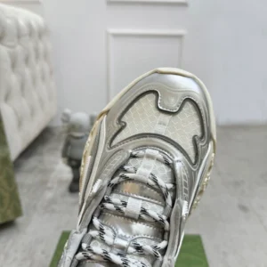 Gucci Cub3d Trainer Sneaker in Grey and White - CS114