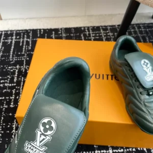 Louis Vuitton Footprint Soccer Sneaker - LS273