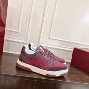 Women's Gucci Re-Web Sneakers - CS121