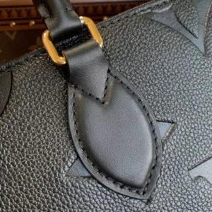 Louis Vuitton OnTheGo PM - L18