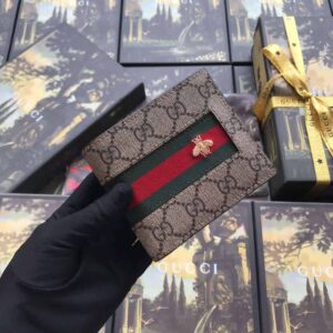 Gucci GG Supreme Canvas Web Bee Embroidered Compact Wallet - GW21