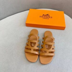Hermes Camelia Slide Sandals In Brown Calfskin - HSM43