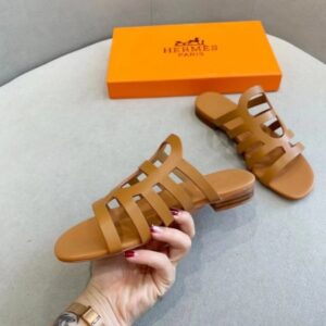 Hermes Camelia Slide Sandals In Brown Calfskin - HSM43