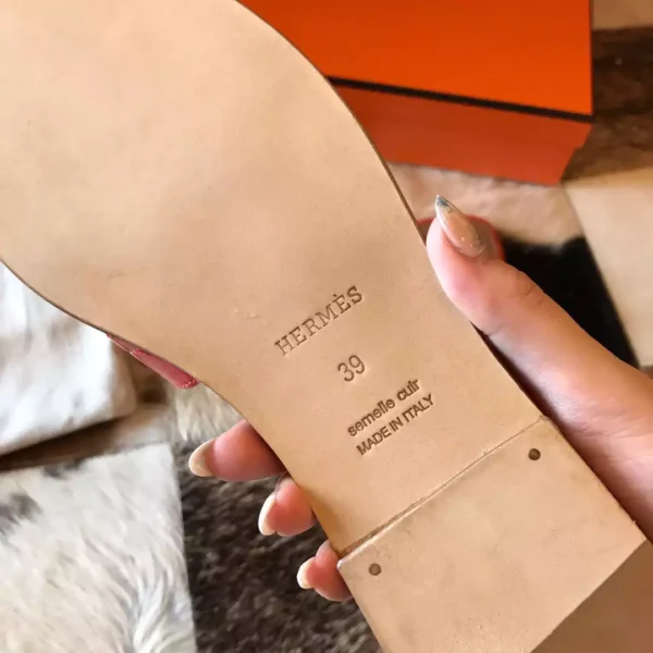 Hermes Oran Sandal - HSM17
