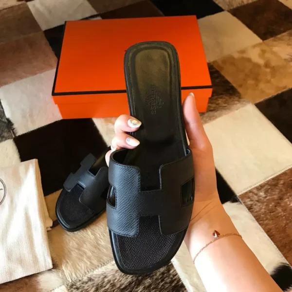 Hermes Oran Sandal - HSM18