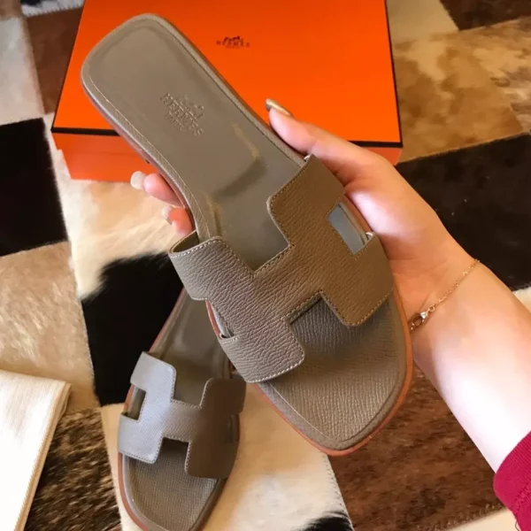 Hermes Oran Sandal - HSM19