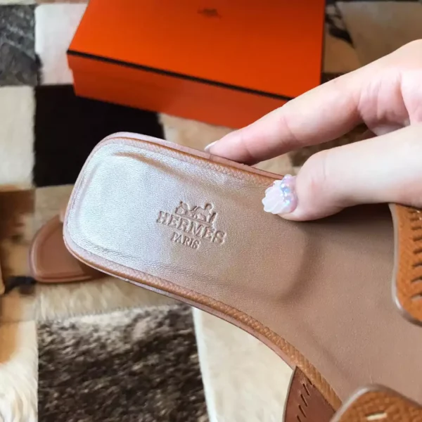 Hermes Oran Sandal - HSM20