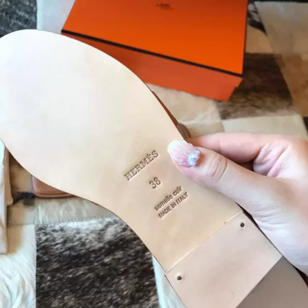 Hermes Oran Sandal - HSM20
