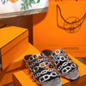 Hermes Thalassa Slide Sandals In Silver Lambskin - HSM42