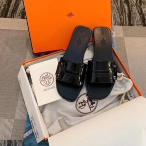 Hermes View Slide Sandals In Black Patent Calfskin - HSM38