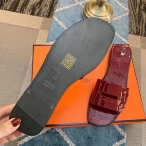 Hermes View Slide Sandals In Red Patent Calfskin - HSM39