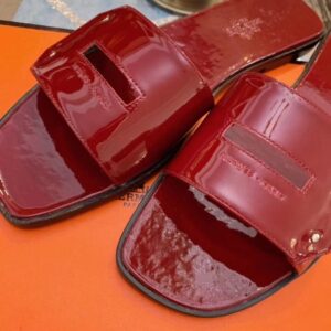 Hermes View Slide Sandals In Red Patent Calfskin - HSM39