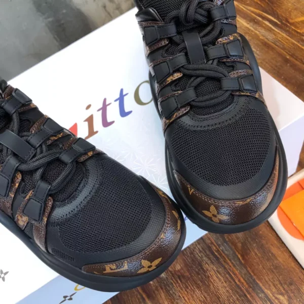 Louis Vuitton Archlight Sneaker - LS287